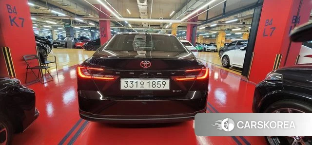 Toyota Camry (XV80) 2026 Черный из Кореи, фото 5