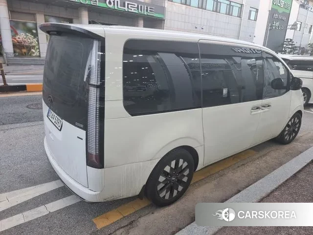 Hyundai Staria id 3447724 из Кореи 8