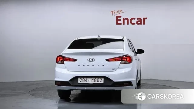 Hyundai The New Avante AD id 3656512 из Кореи 14