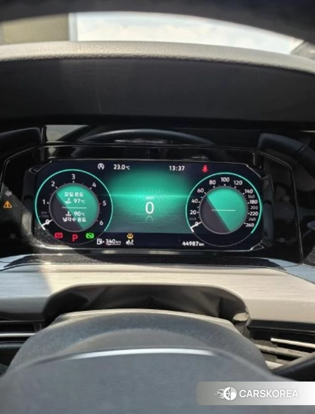 Volkswagen Golf 8th Generation 2022 Синий из Кореи, фото 4