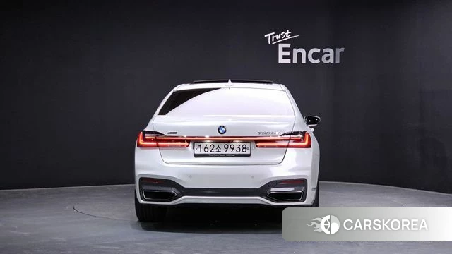 BMW 7 Series (G11) id 4429945 из Кореи 14