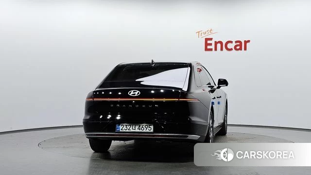 Hyundai Grandeur (GN7) id 4623449 из Кореи 24