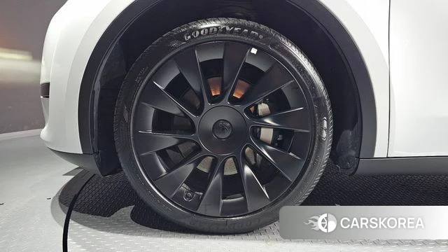 Tesla Model Y id 4682106 из Кореи 24
