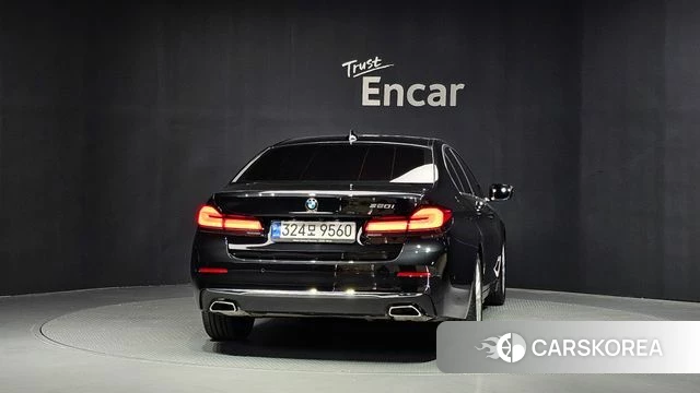 BMW 5 Series (G30) id 4774806 из Кореи 14
