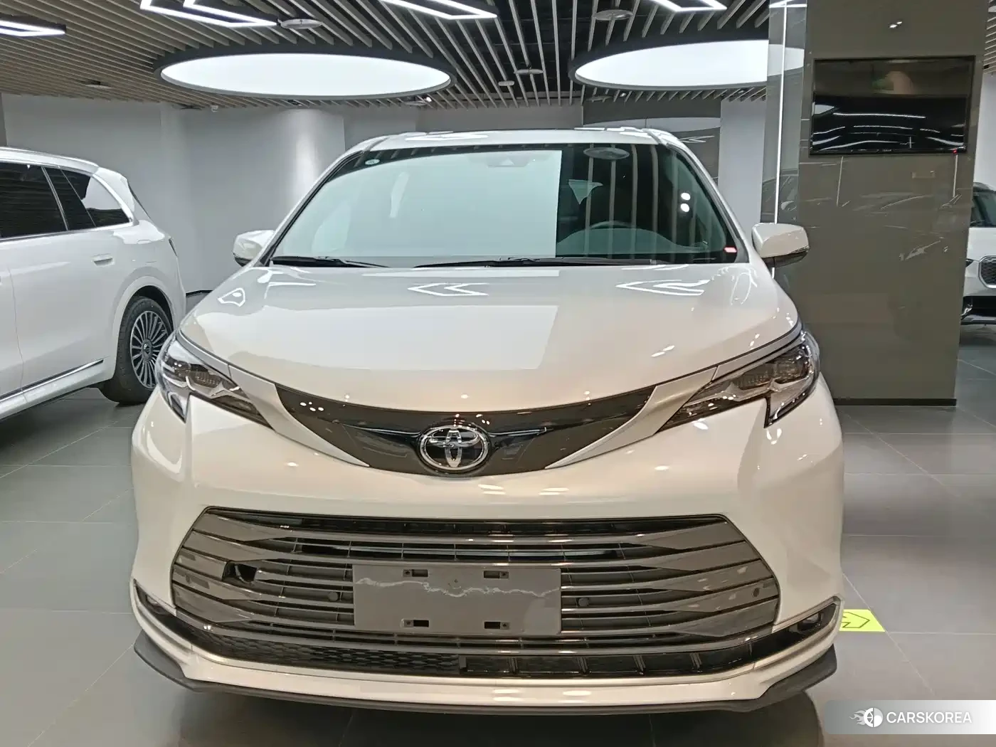 Toyota Sienna 2026 Белый из Китая, фото 4