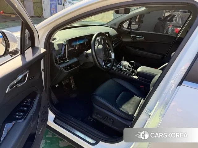 Kia Sportage 5th Generation 2023 Белый из Кореи, фото 4