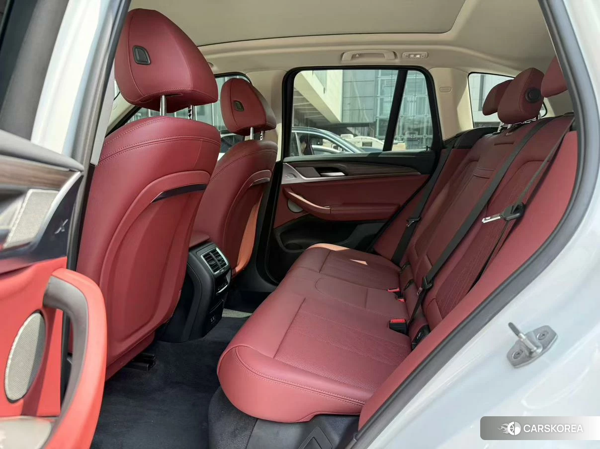BMW X3 id 4453720 из Китая 9