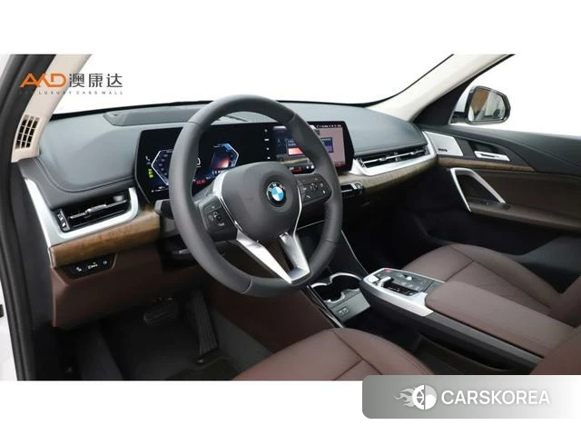 BMW X1 2024 Белый из Китая, фото 4