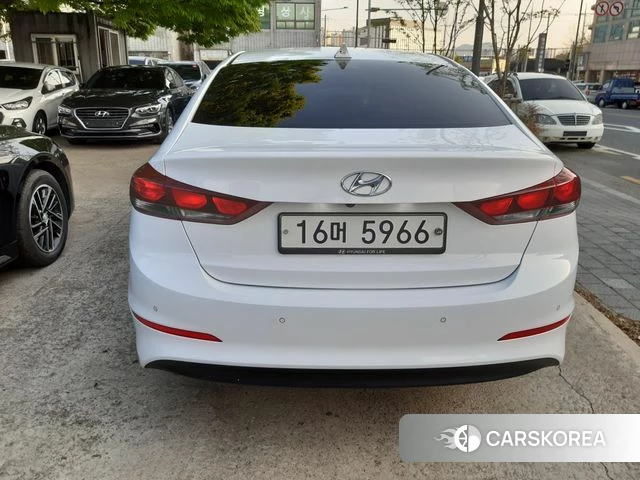 Hyundai Avante AD id 3955808 из Кореи 14