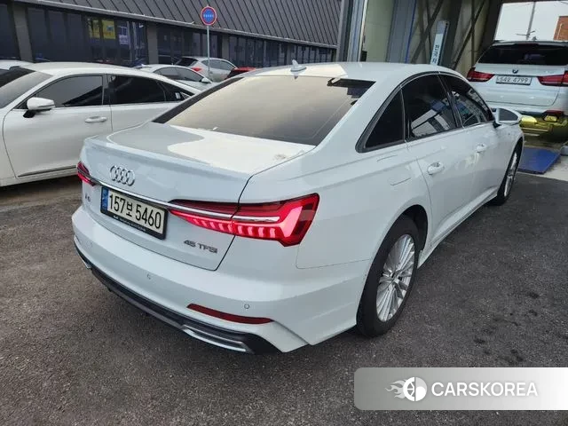 Audi A6 (C8) id 3059392 из Кореи 13