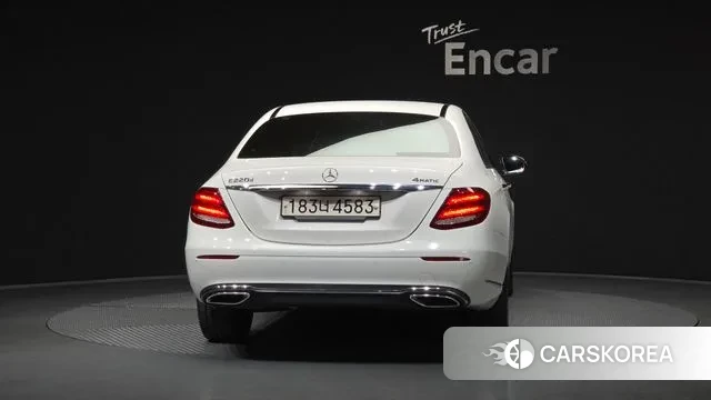 Mercedes-Benz E-Class W213 id 3622071 из Кореи 14