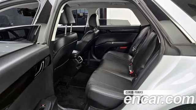 Hyundai Grandeur Hybrid (GN7) id 2604862 из Кореи 14