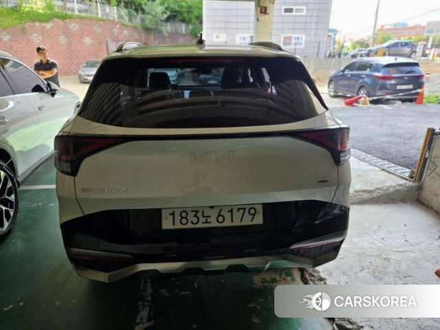Kia Sportage 5th Generation Hybrid 2021 Белый из Кореи, фото 5