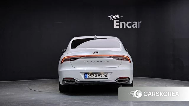 Hyundai The New Grandeur IG id 4666132 из Кореи 17