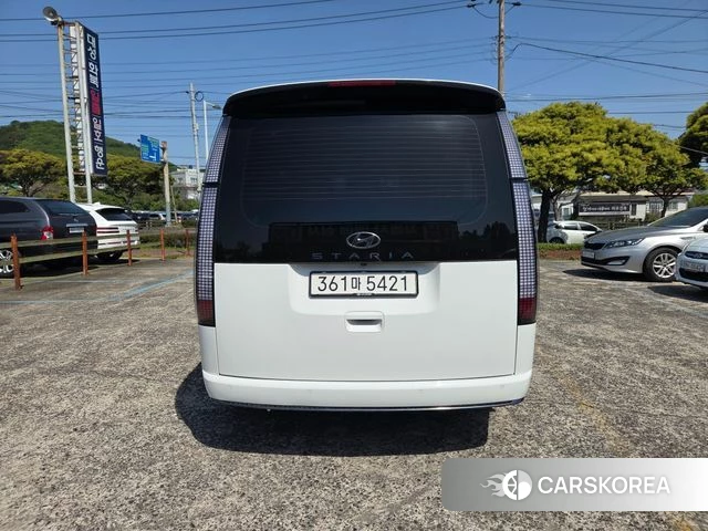 Hyundai Staria id 4360554 из Кореи 14