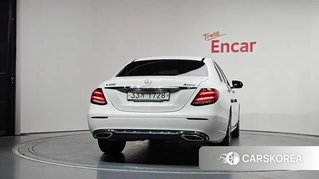 Mercedes-Benz E-Class W213 id 4652099 из Кореи 26