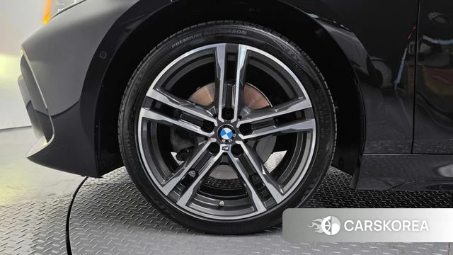 BMW 1 Series (F40) id 4899507 из Кореи 27
