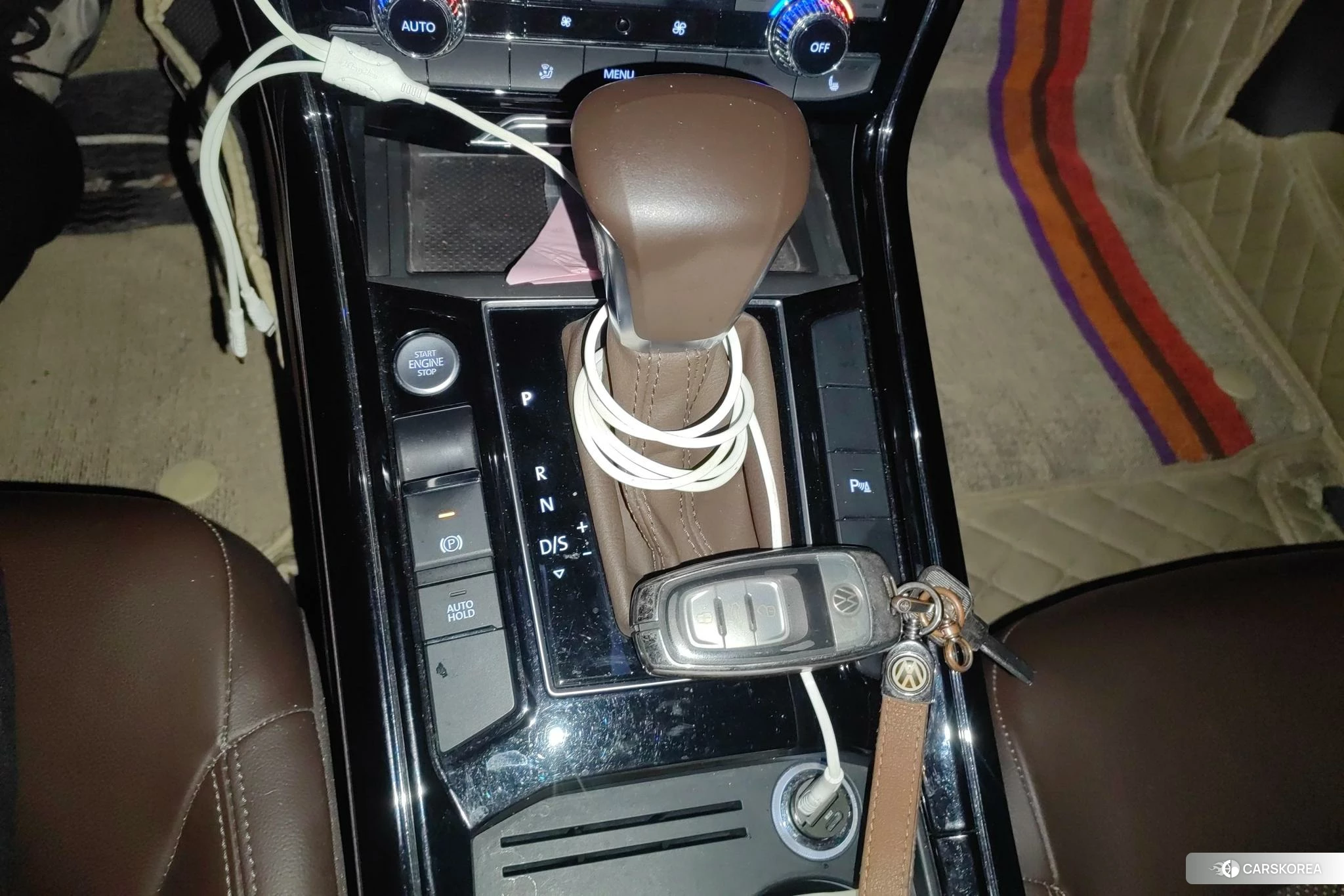 Volkswagen Huiang id 4440861 из Китая 11