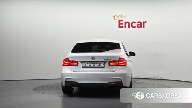 BMW 3 Series (F30) id 4372037 из Кореи 24