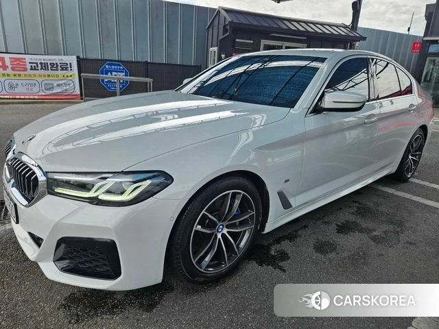BMW 5 Series (G30) 2022 Белый из Кореи, фото 4