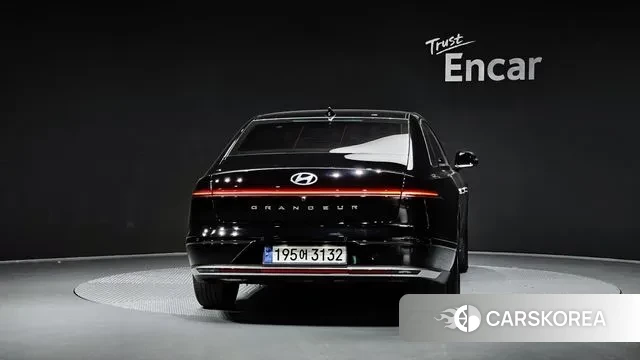 Hyundai Grandeur (GN7) id 3360073 из Кореи 14