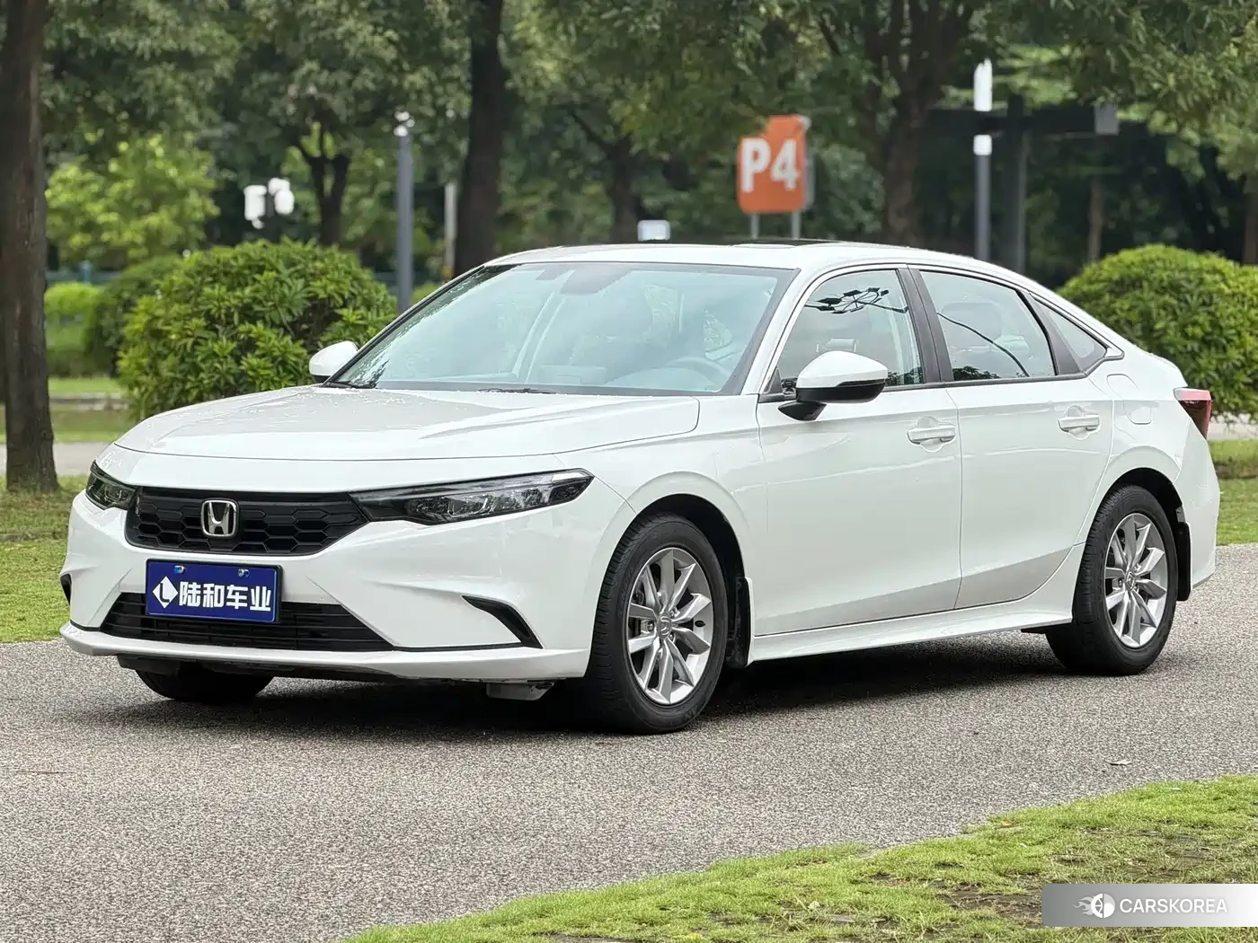 Honda Integra id 4669308 из Китая 18