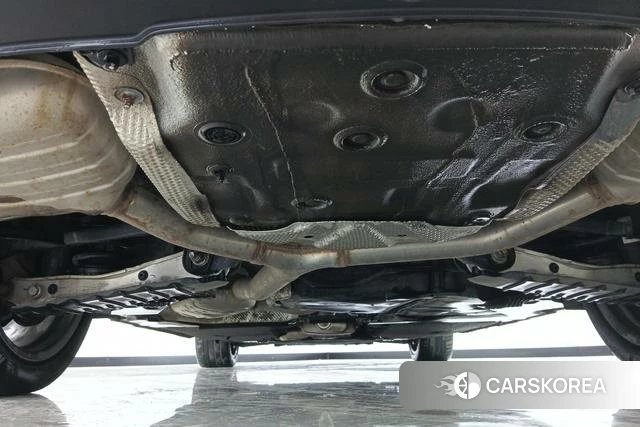 Audi A4L id 4213288 из Китая 11