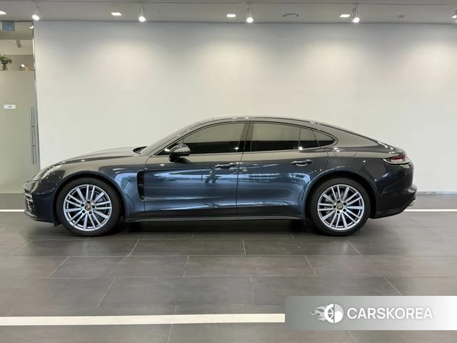 Porsche Panamera (971) 2023 Серый из Кореи, фото 6