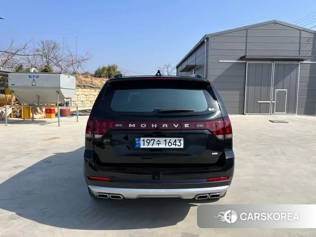 Kia Mohave Master 2023 Черный из Кореи, фото 4