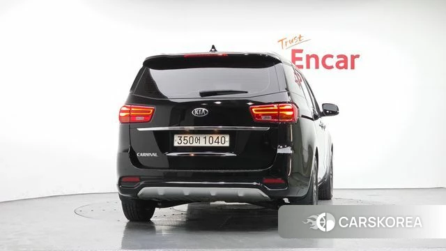 Kia The New Carnival id 4894986 из Кореи 14