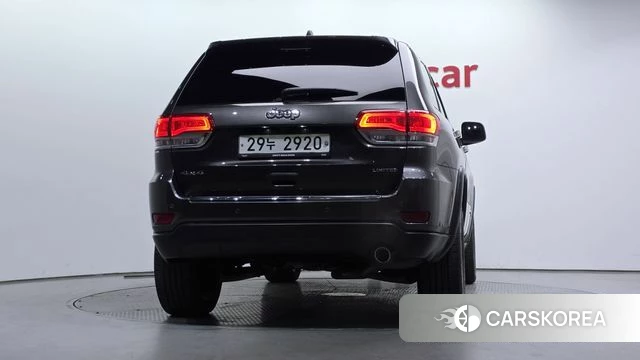 Jeep Grand Cherokee id 3955524 из Кореи 14