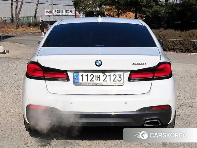 BMW 5 Series (G30) id 3640628 из Кореи 14