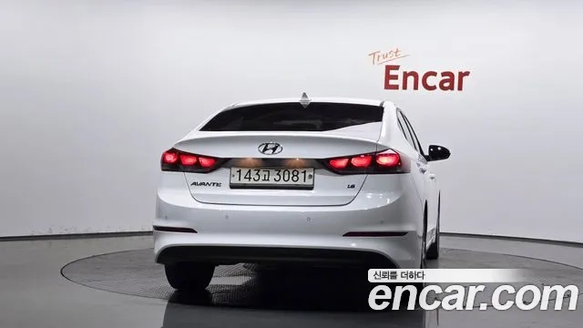 Hyundai Avante AD id 2922796 из Кореи 14