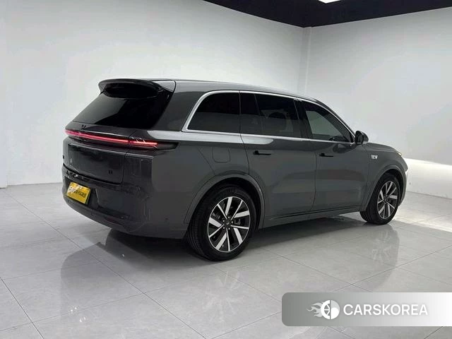 Ideal car Ideal L8 id 4219339 из Китая 14
