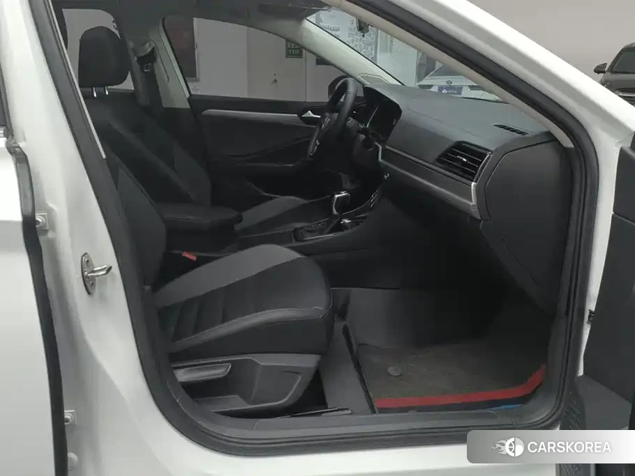 Volkswagen Sagitar id 4576287 из Китая 10