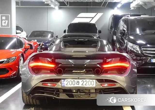 McLaren 720S id 3672304 из Кореи 8