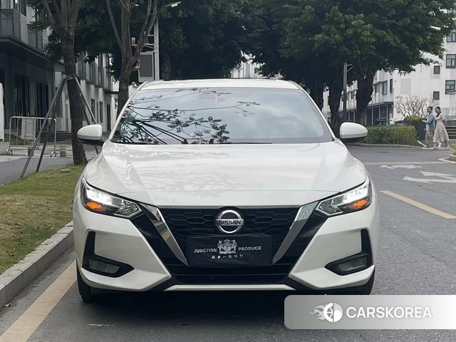 Nissan Xuan Yi 2023 Белый из Китая, фото 4