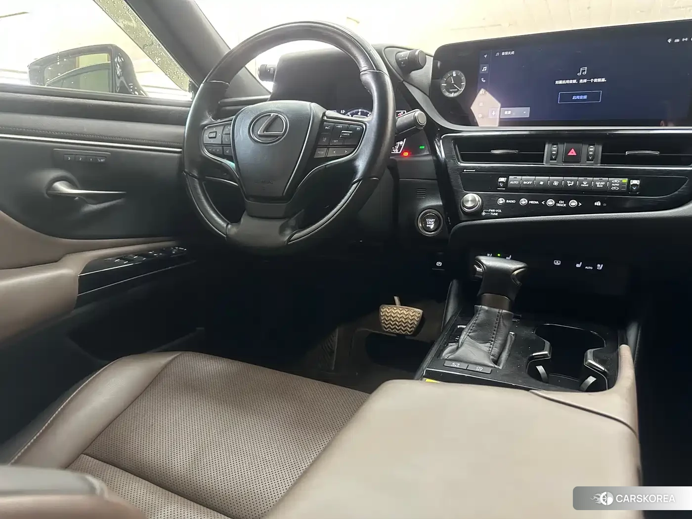 Lexus ES id 4546030 из Китая 14