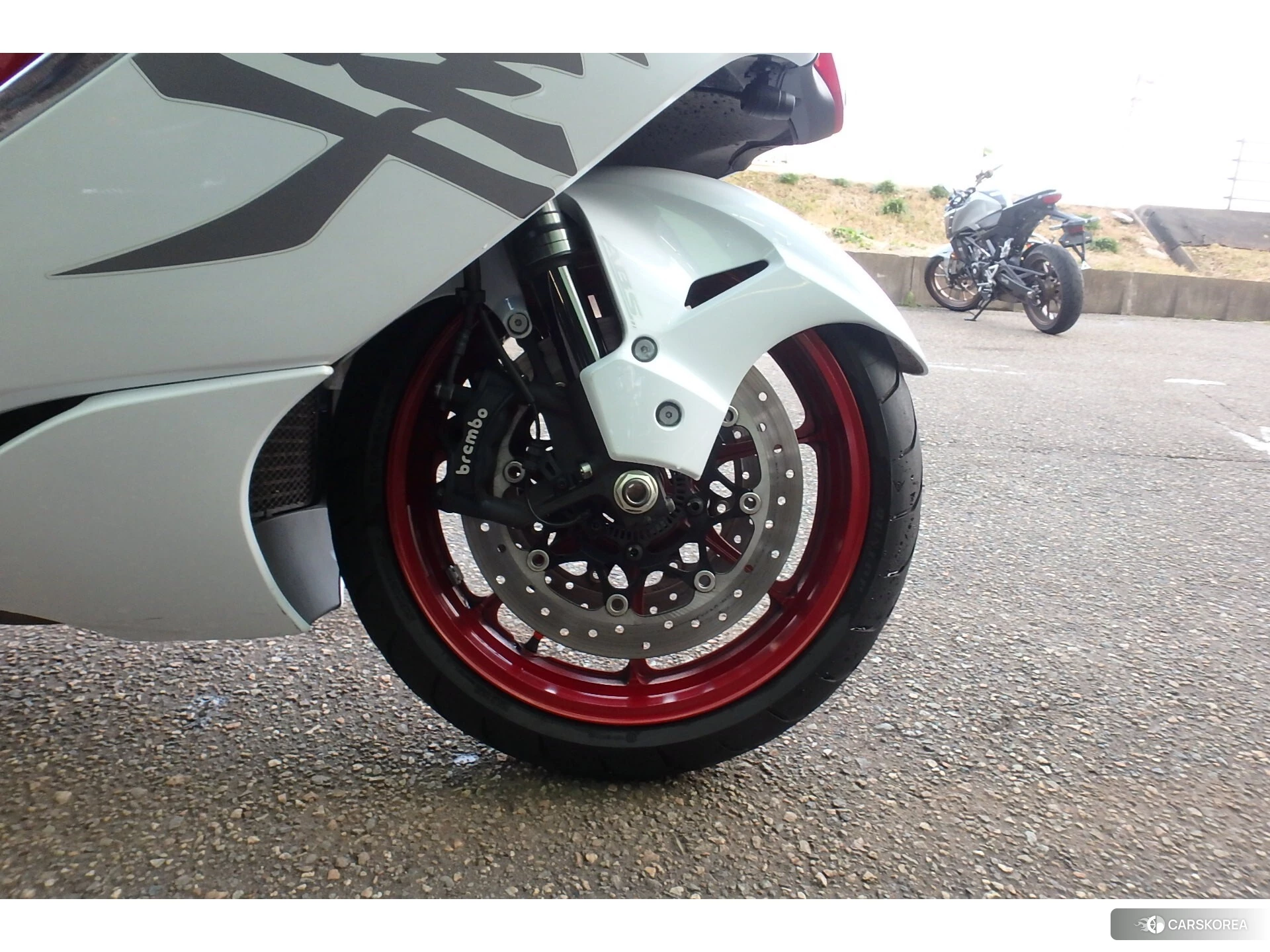 Проданный Suzuki GSX1300R HAYABUSA id 3947954 из Японии, фото 2