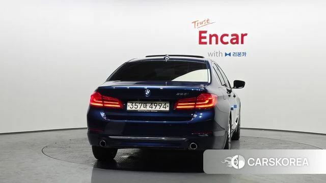 BMW 5 Series (G30) id 3916728 из Кореи 14