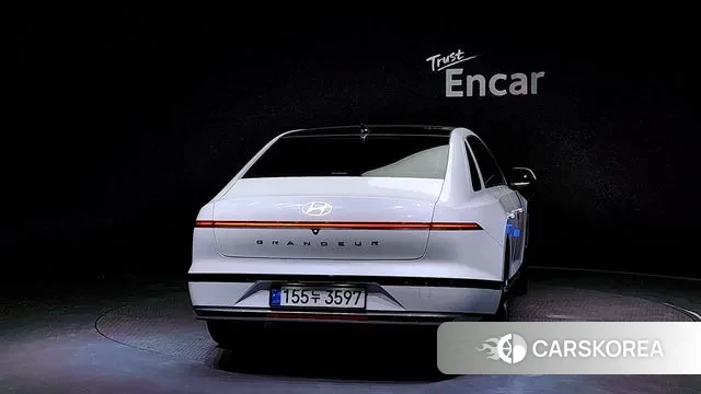 Hyundai Grandeur Hybrid (GN7) id 3081048 из Кореи 14