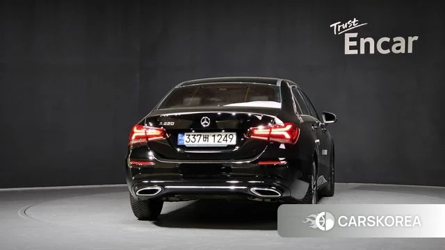 Mercedes-Benz A-Class W177 id 4316916 из Кореи 24