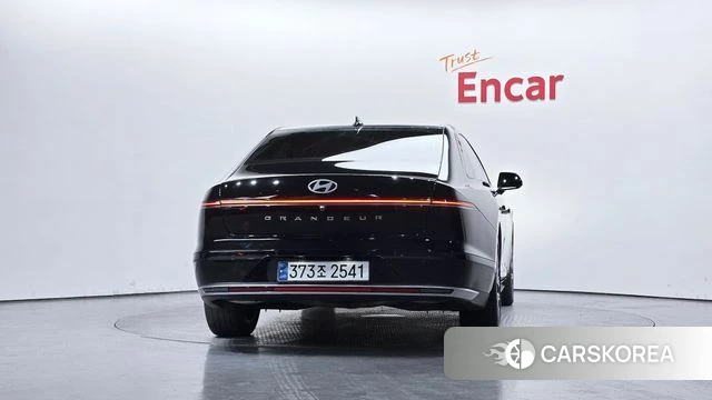 Hyundai Grandeur (GN7) id 3871090 из Кореи 14