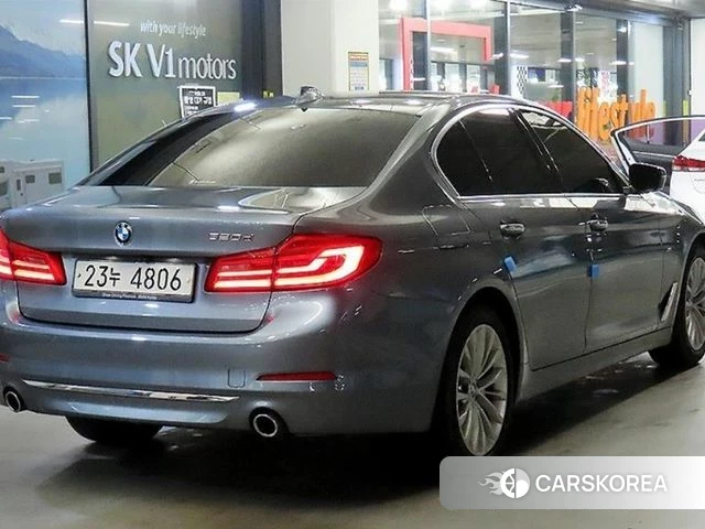BMW 5 Series (G30) id 4491044 из Кореи 14