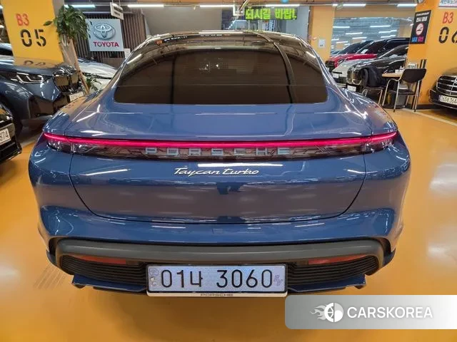 Porsche Taycan id 3751102 из Кореи 7