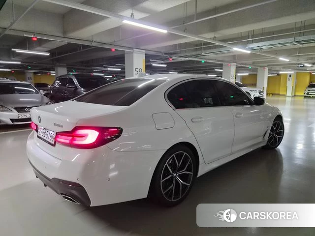 BMW 5 Series (G30) id 4642114 из Кореи 11