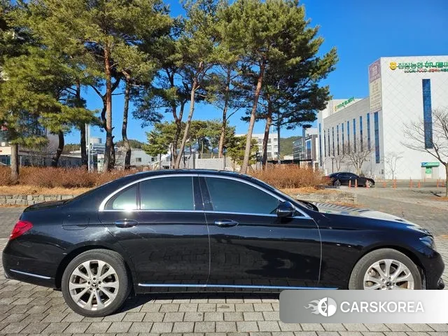 Mercedes-Benz E-Class W213 id 3723030 из Кореи 14