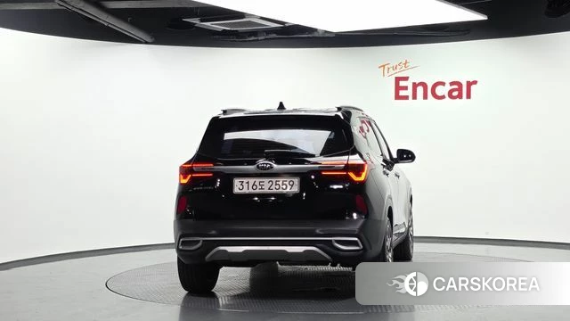 Kia Seltos id 4683951 из Кореи 27