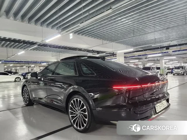 Hyundai Grandeur (GN7) id 3394466 из Кореи 14