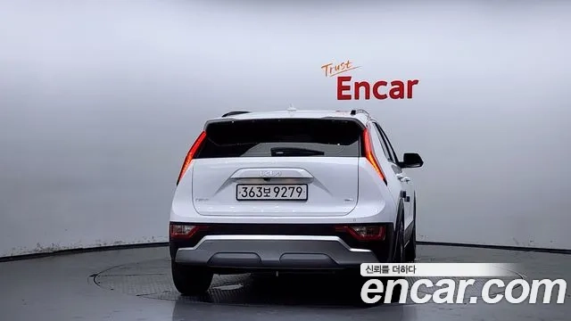 Kia Di Ol Nu Niro id 2874535 из Кореи 14